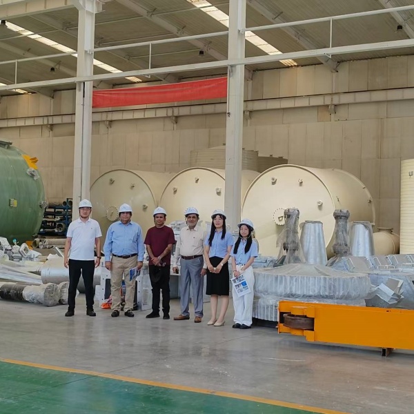 Delegation of Pakistani Clients Visits Our Company for Inspection, Focusing on Technology and Cooperation in Potassium Sulfate Project